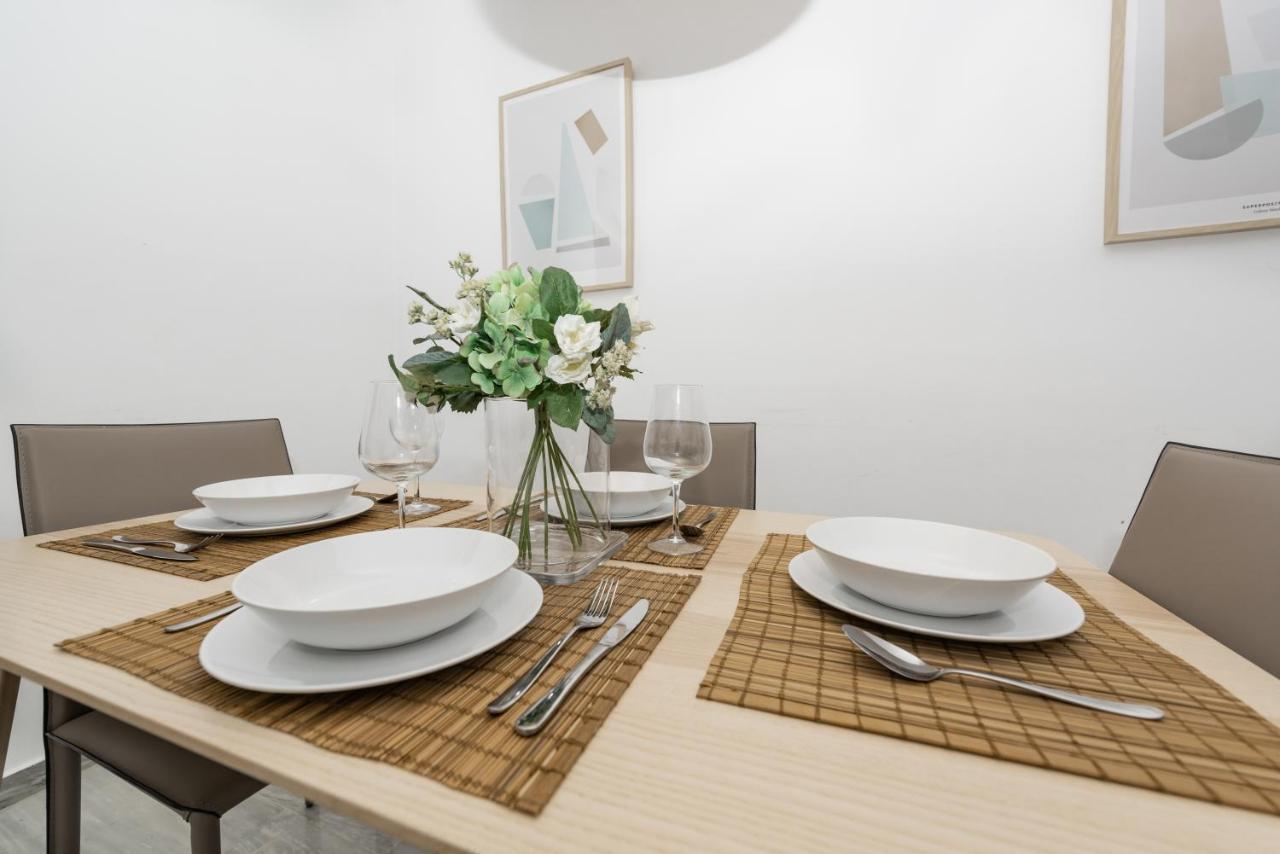 Apartamento Ferrandiz Malaga Exterior photo